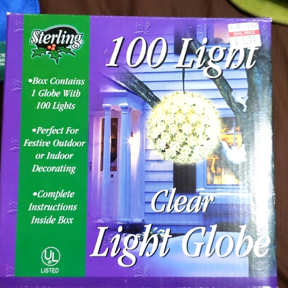 Sterling Christmas Globe Light 100 Clear Lights